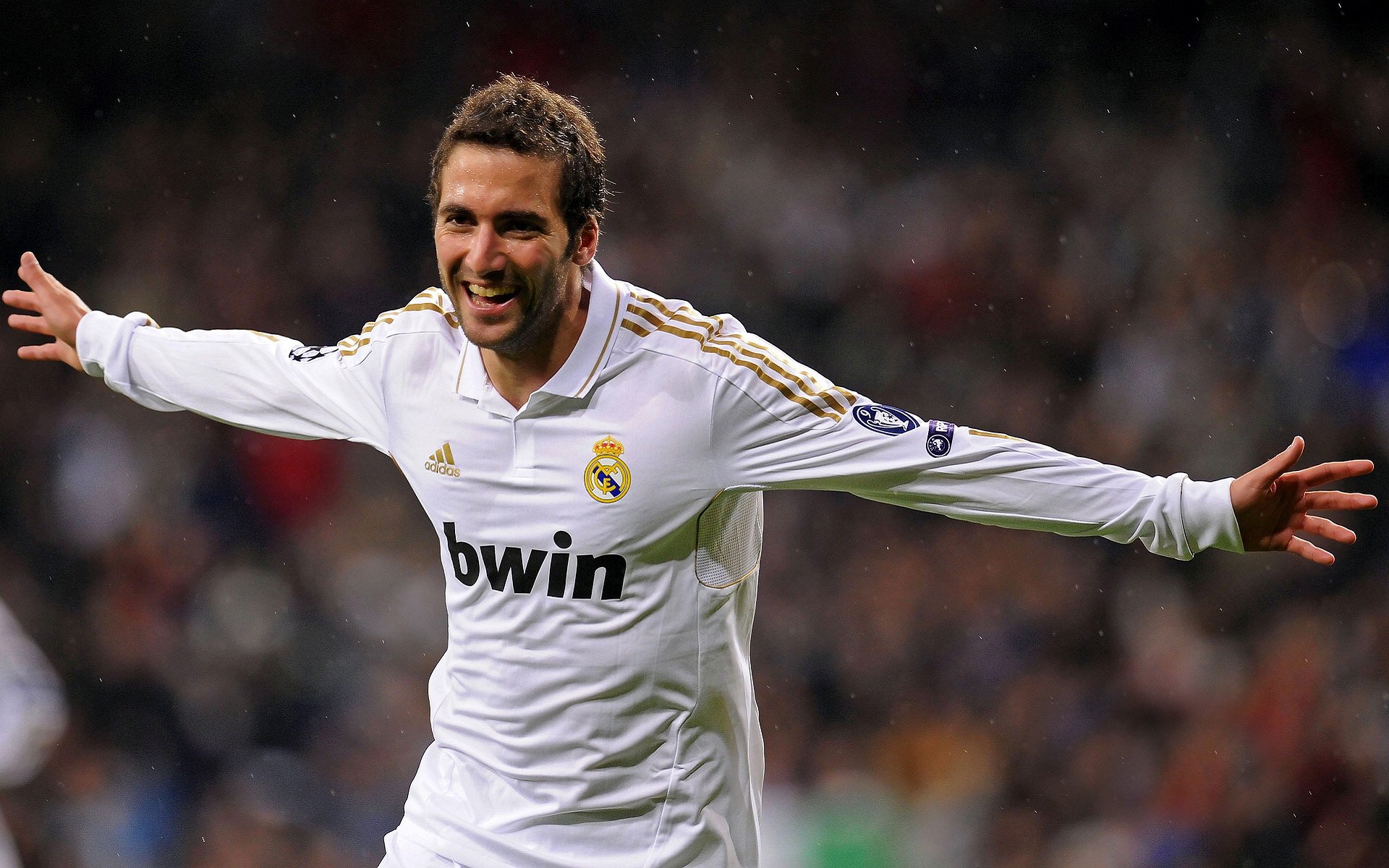 丁俊晖晒与偶像合影回忆青葱岁月,丁俊晖合照